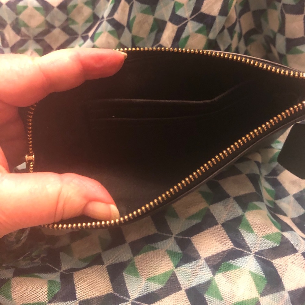 🎉HOST PICK🎉Coach Wristlet - Picture 5 of 14